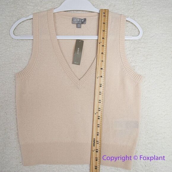 NEW J. Crew Cashmere V-neck sweater-vest in butter cream, XS - Picture 12 of 16